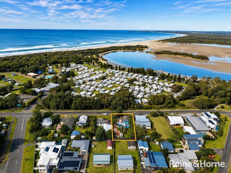 Photo - 32 Mcintosh Street, Shoalhaven Heads NSW 2535 - Image 6