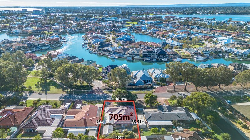 32 Mclarty Road, Halls Head WA 6210