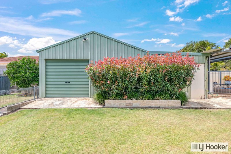 Photo - 32 Mcveigh Street, Kepnock QLD 4670 - Image 24