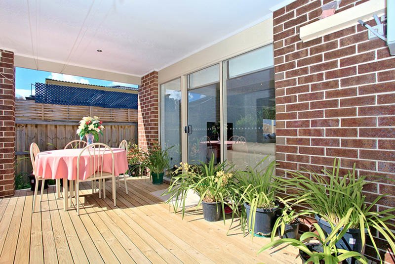 Photo - 32 Melliodora Drive, Mernda VIC 3754 - Image 10