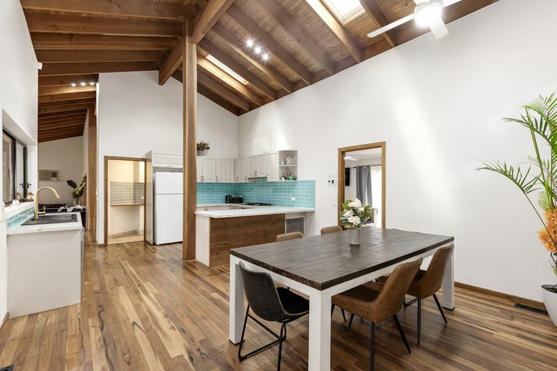 Photo - 32 Melrose Drive, Kilmore VIC 3764 - Image 8