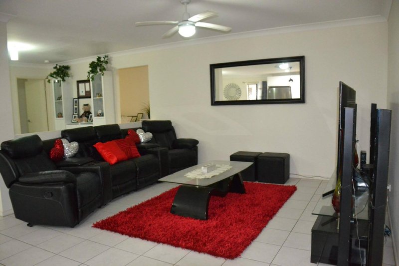 Photo - 32 Meridian Place, Bald Hills QLD 4036 - Image 3