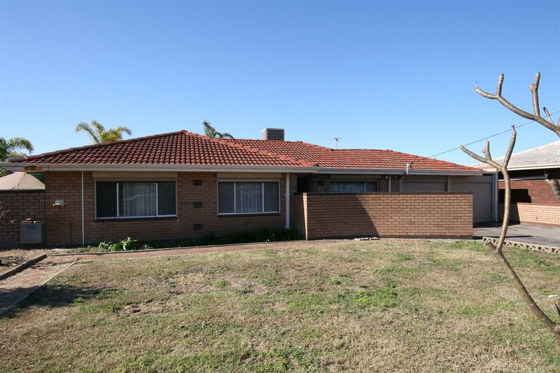 Photo - 32 Milina Street, Hillman WA 6168 - Image 17