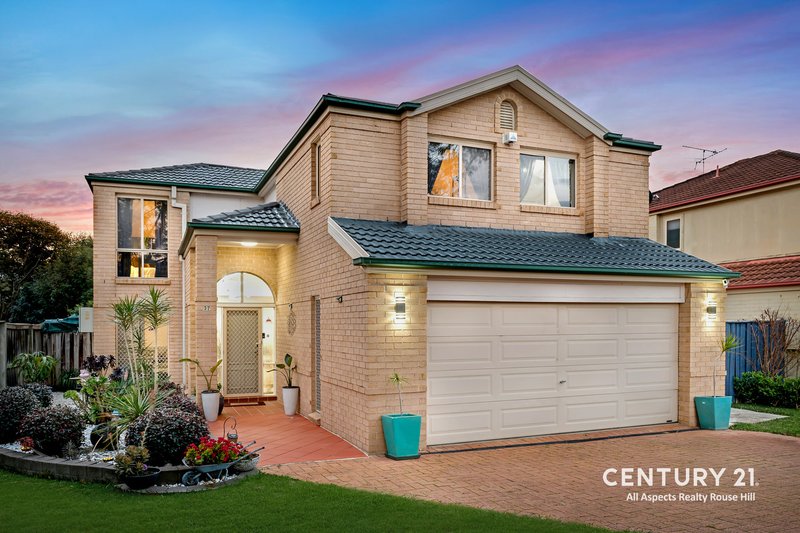 Photo - 32 Millcroft Way, Beaumont Hills NSW 2155 - Image 1