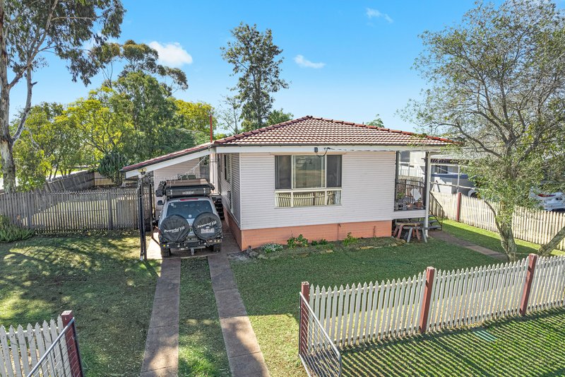 Photo - 32 Milligan Street, Oakey QLD 4401 - Image 1