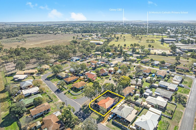 Photo - 32 Milligan Street, Oakey QLD 4401 - Image 14