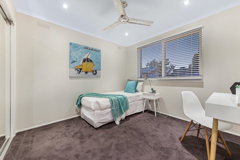 Photo - 3/2 Monash Drive, Mulgrave VIC 3170 - Image 7