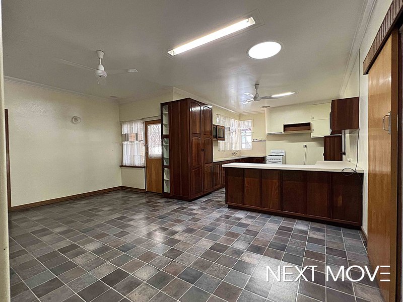 Photo - 32 Moolyeen Road, Mount Pleasant WA 6153 - Image 7