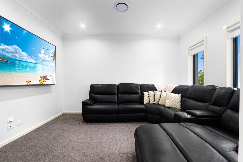 Photo - 32 Moonstone Road (The Gables) , Box Hill NSW 2765 - Image 3