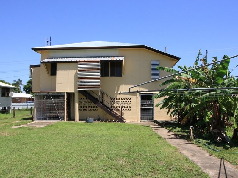 Photo - 32 Munro St , Ayr QLD 4807 - Image 14