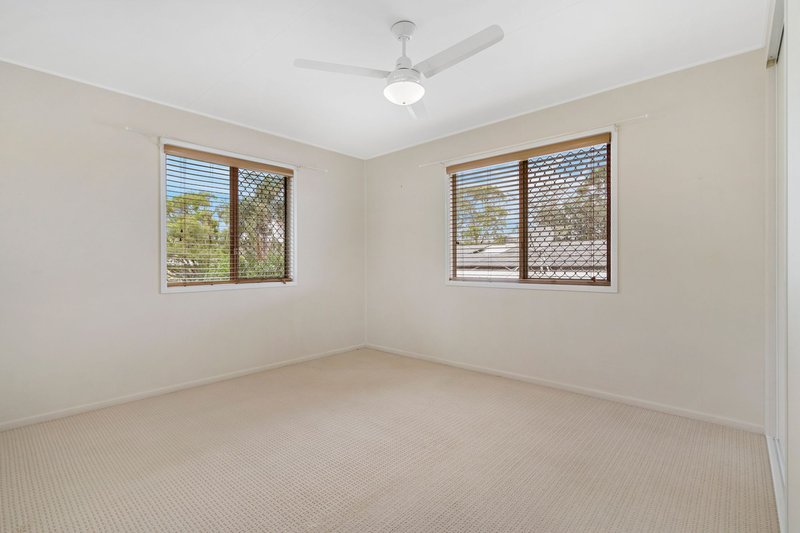 Photo - 32 Naomai Street, Bundamba QLD 4304 - Image 12