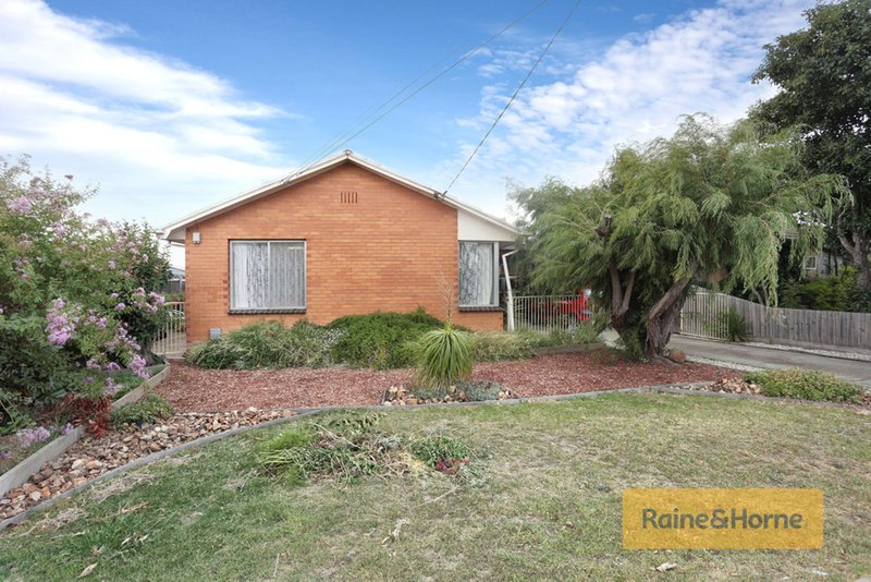 32 Neerim Street, Melton South VIC 3338