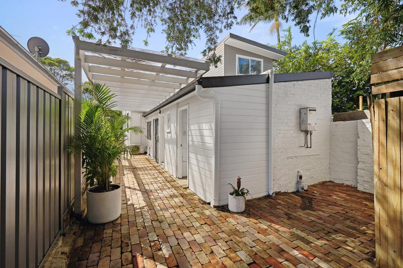 Photo - 32 Newington Road, Marrickville NSW 2204 - Image 3