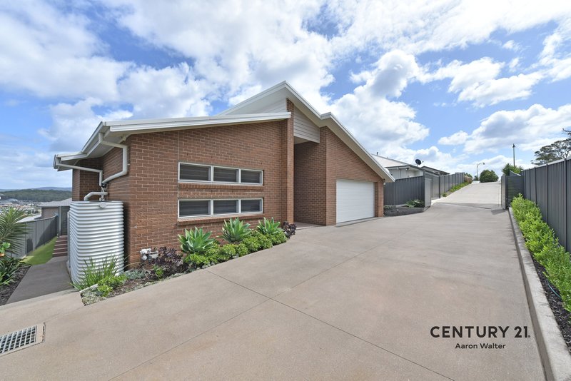 Photo - 32 Nithsdle Street, Cameron Park NSW 2285 - Image 8