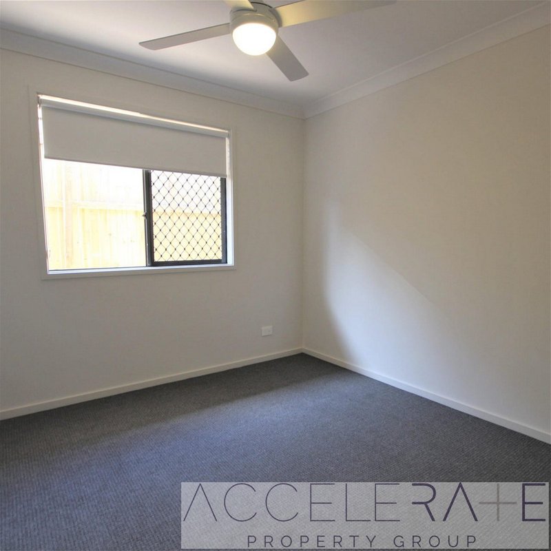 Photo - 32 Norton Sands Drive, Redbank Plains QLD 4301 - Image 8