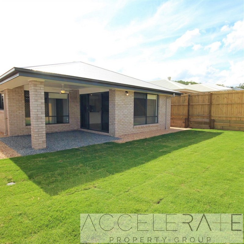 Photo - 32 Norton Sands Drive, Redbank Plains QLD 4301 - Image 12