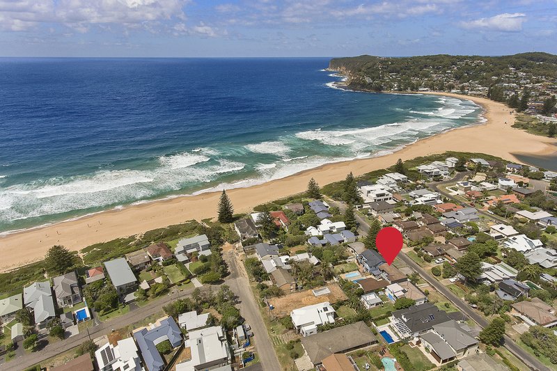 32 Ocean Street, North Avoca NSW 2260