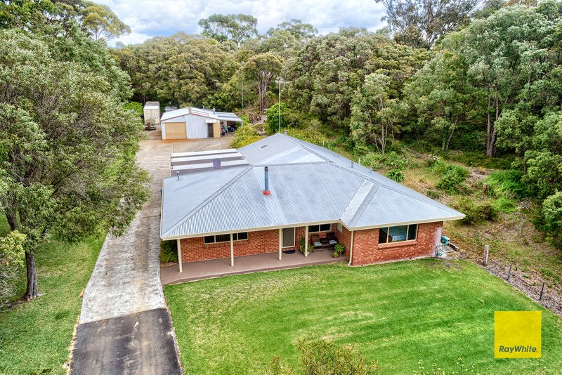 Photo - 32 O'Connell Street, Little Grove WA 6330 - Image 3