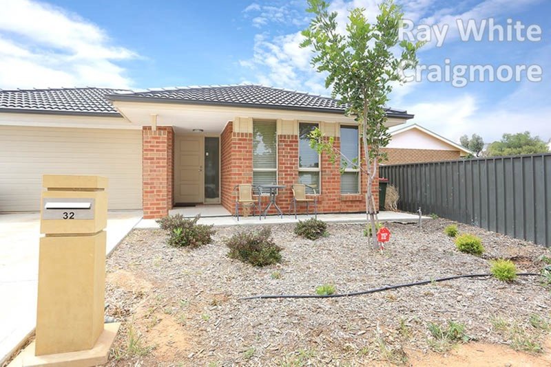 Photo - 32 Olive Grove, Munno Para West SA 5115 - Image 2