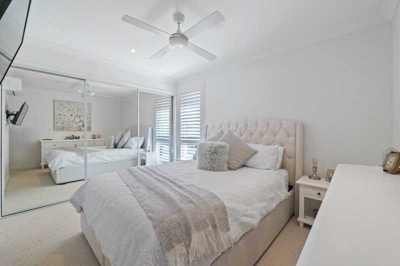 Photo - 32 Olivia Crescent, Nirimba QLD 4551 - Image 10