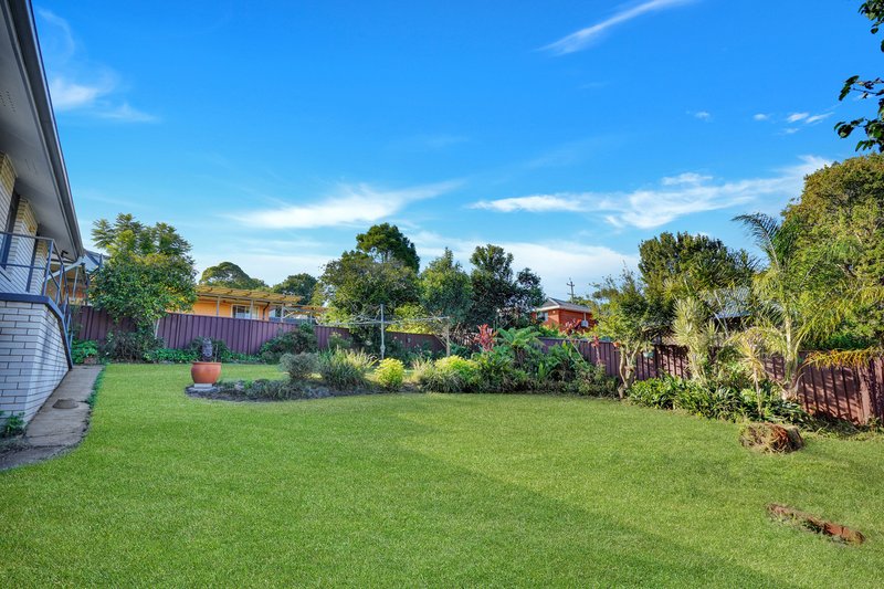 Photo - 32 Olola Avenue, Castle Hill NSW 2154 - Image 7