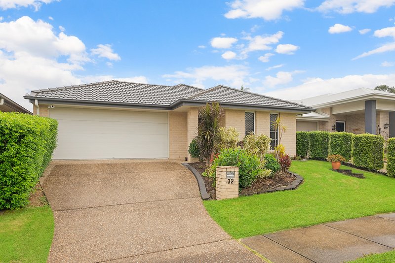 32 Olsen Circuit, Kallangur QLD 4503