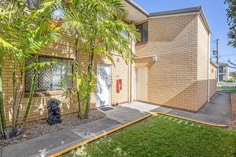 Photo - 3/2 Osbourne Street, Scarborough QLD 4020 - Image 2