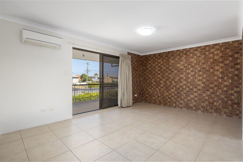 Photo - 3/2 Osbourne Street, Scarborough QLD 4020 - Image 9