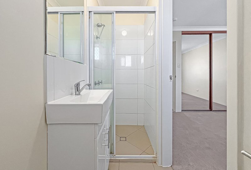 Photo - 3/2 Osbourne Street, Scarborough QLD 4020 - Image 13