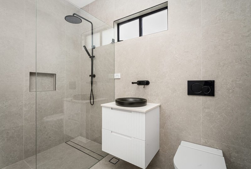 Photo - 32 Oxley Street, Campbelltown NSW 2560 - Image 4