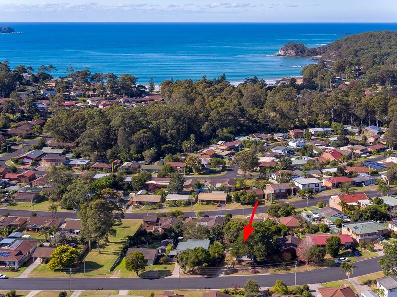 32 Pacific Road, Surf Beach NSW 2536