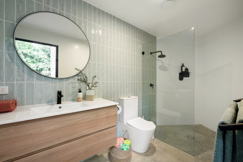 Photo - 32 Palomar Parade, Freshwater NSW 2096 - Image 6