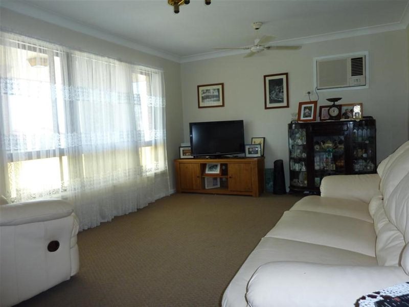 Photo - 32 Park Avenue, Cundletown NSW 2430 - Image 3