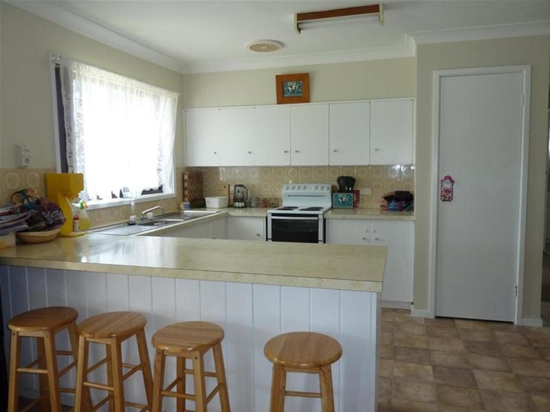 Photo - 32 Park Avenue, Cundletown NSW 2430 - Image 4