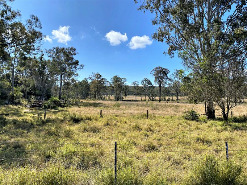 Photo - 32 Parker Road, Ellesmere QLD 4610 - Image 2