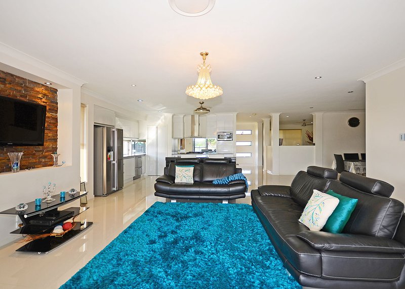 Photo - 32 Parklands Boulevard, Wondunna QLD 4655 - Image 3