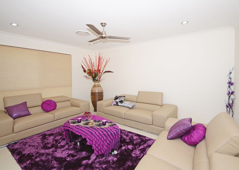 Photo - 32 Parklands Boulevard, Wondunna QLD 4655 - Image 7