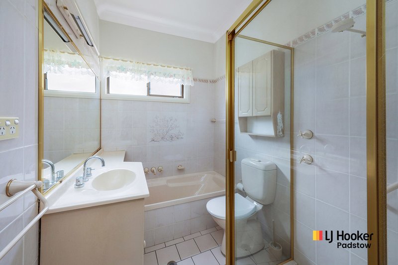 Photo - 32 Parmal Avenue, Padstow NSW 2211 - Image 3