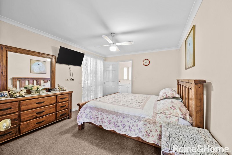 Photo - 32 Payton Way, Usher WA 6230 - Image 7