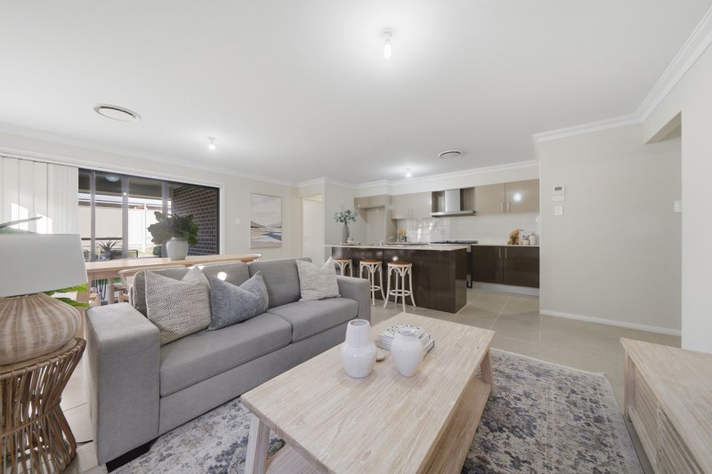 Photo - 32 Pekin Street, Spring Farm NSW 2570 - Image 1