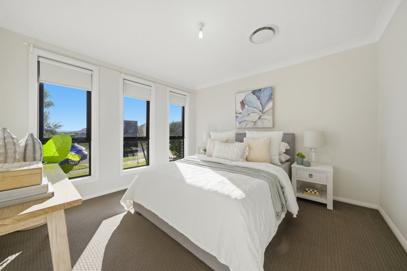Photo - 32 Pekin Street, Spring Farm NSW 2570 - Image 7