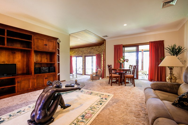 Photo - 32 Peninsula Drive, Batemans Bay NSW 2536 - Image 9