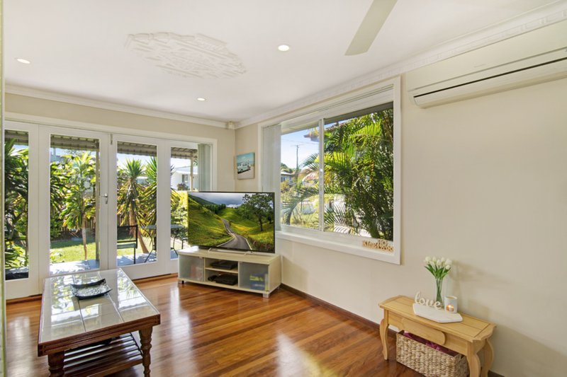 Photo - 32 Percy Street, Redcliffe QLD 4020 - Image 5