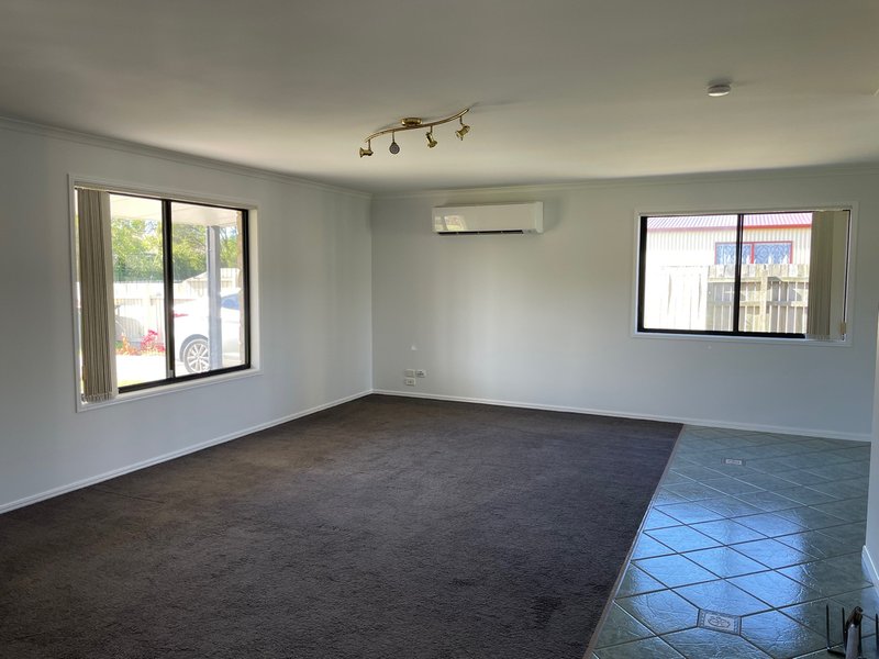 Photo - 32 Philip Street, Howard QLD 4659 - Image 3