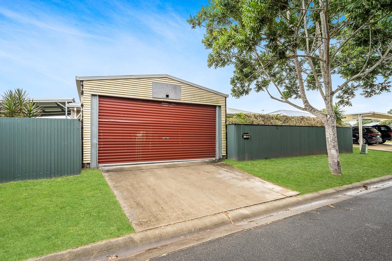 32 Pidgeon Boulevard, Crestmead QLD 4132