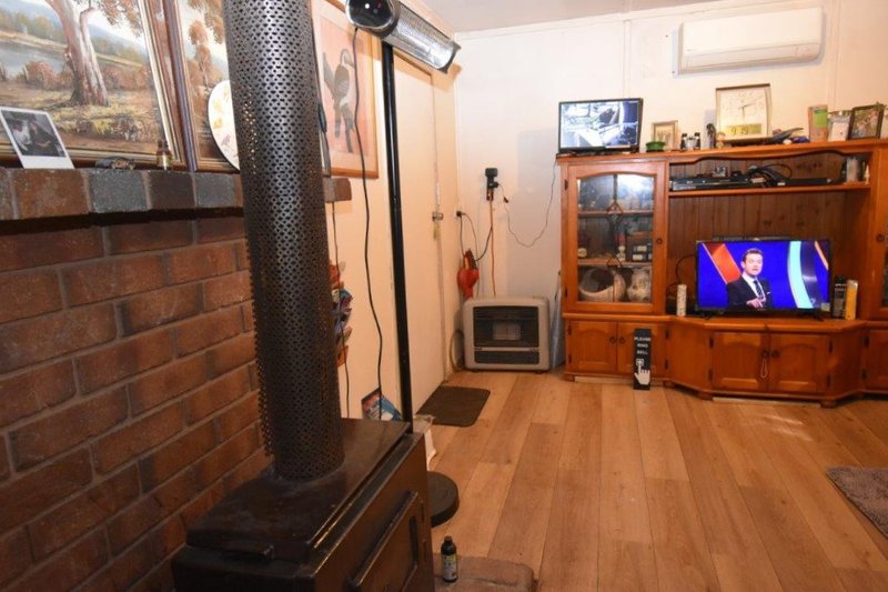 Photo - 32 Pierce Street, Wellington NSW 2820 - Image 4