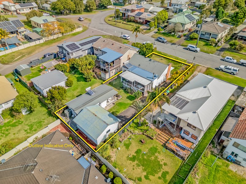 Photo - 32 Prince Street, Fennell Bay NSW 2283 - Image 3