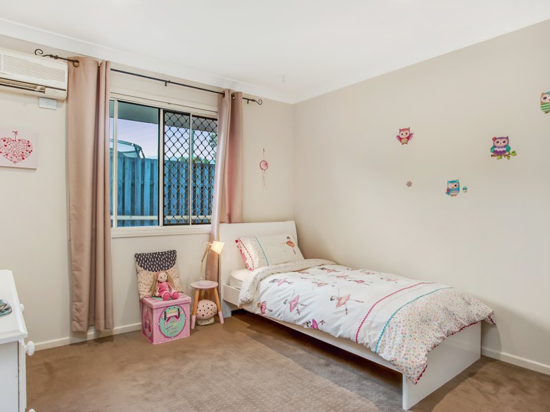 Photo - 32 Queen Charlotte Court, Mudgeeraba QLD 4213 - Image 12