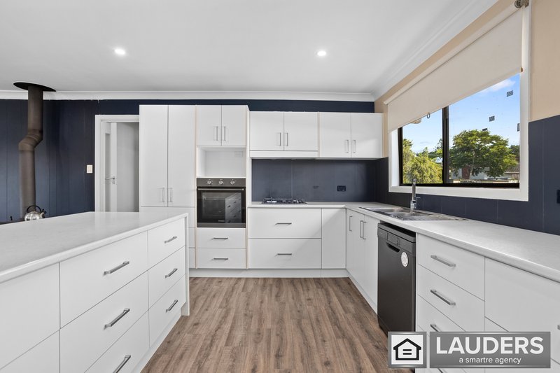 Photo - 32 Queen Street, Wingham NSW 2429 - Image 7