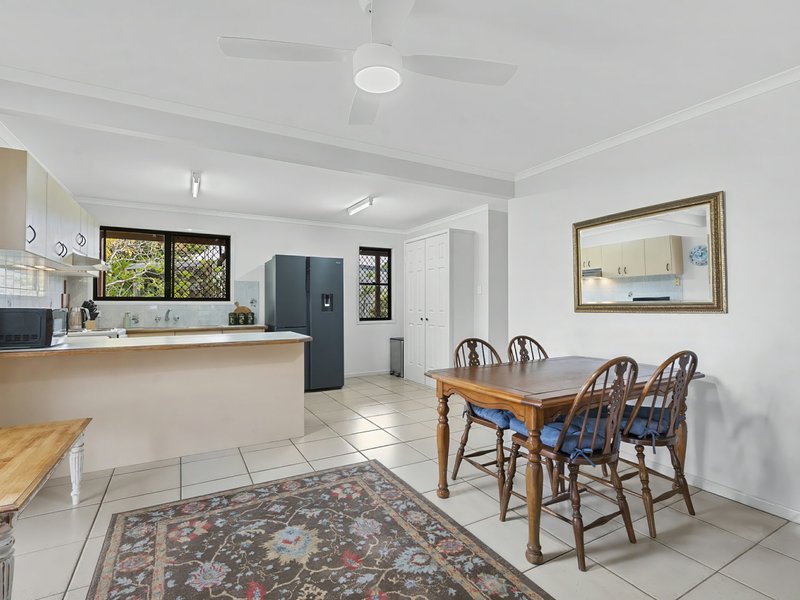 Photo - 32 Ranald Avenue, Ningi QLD 4511 - Image 9